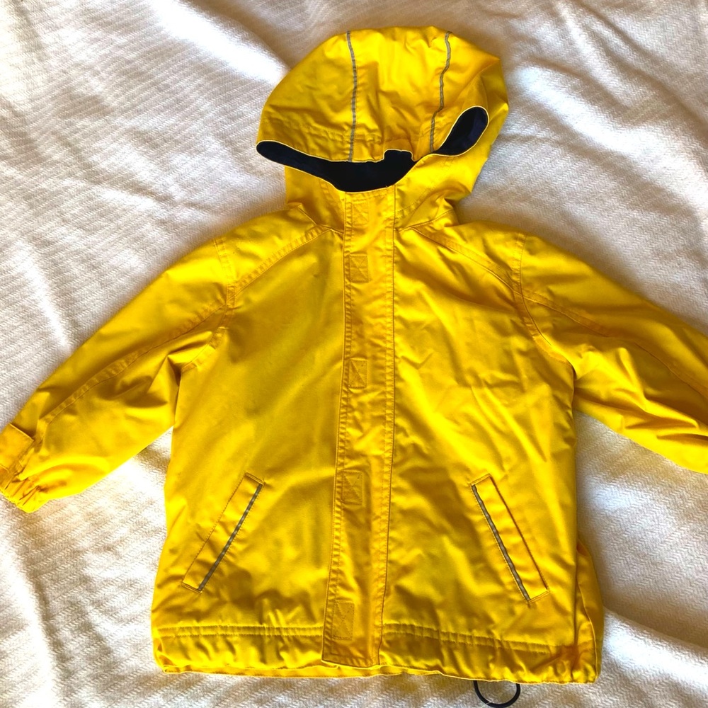 Yellow Hanna Andersson light jacket or raincoat